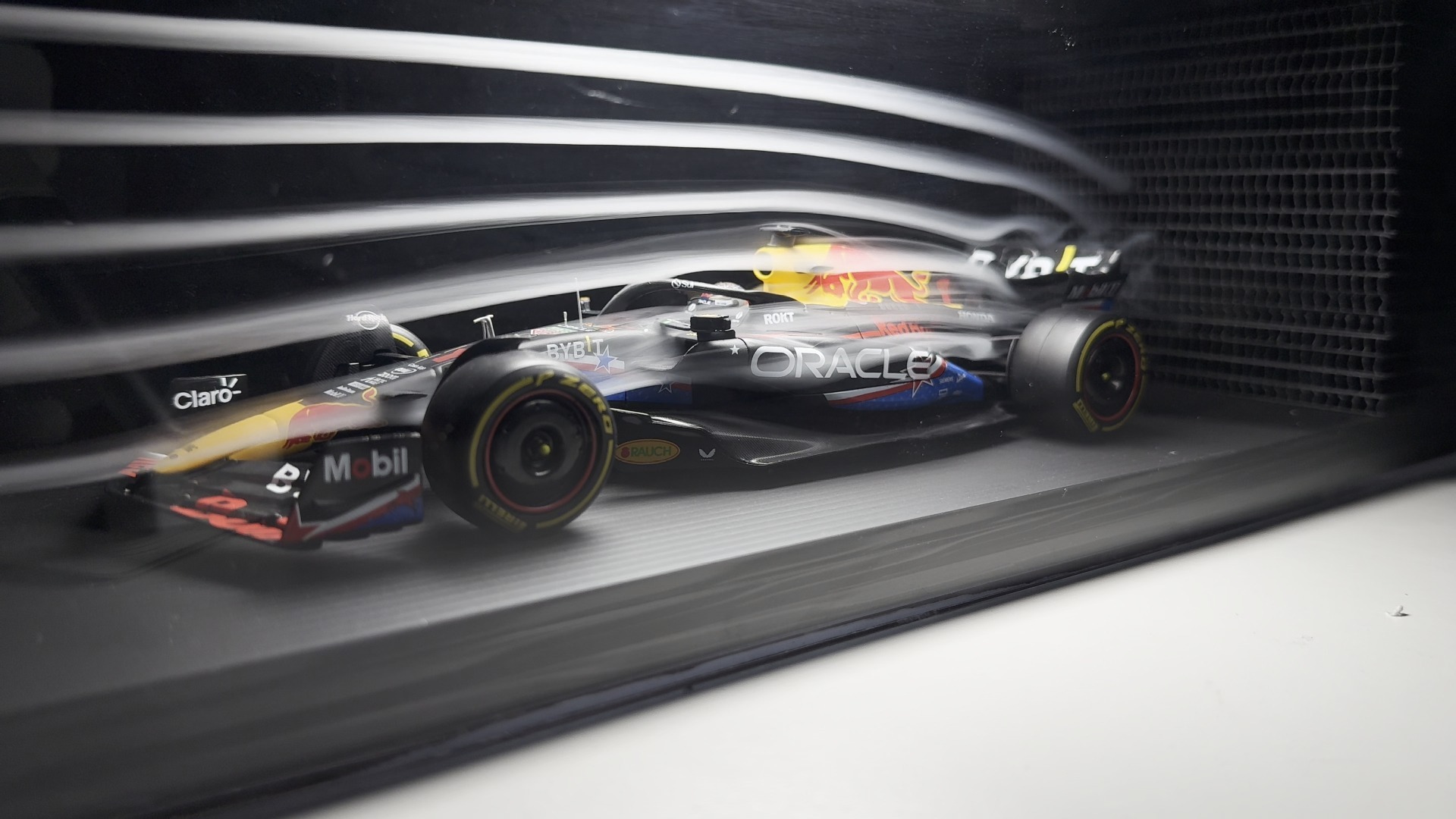 关于红牛车队完胜威廉姆斯，诺里斯高光表现的信息