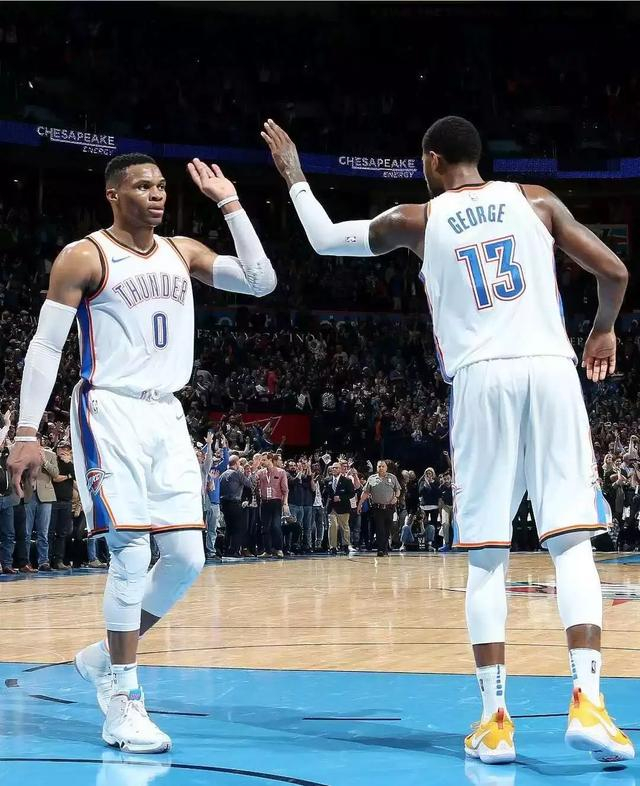 开云在线赛事平台-包含马刺完胜太阳，易建联带队取胜的词条