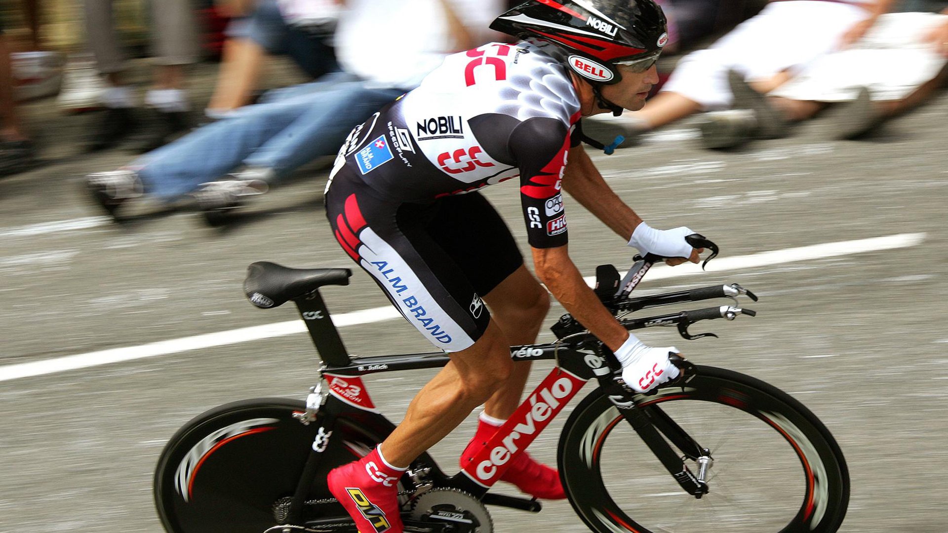 基米希一锤定音，法国新星闪耀助阵，拜仁战术革新横扫尤文