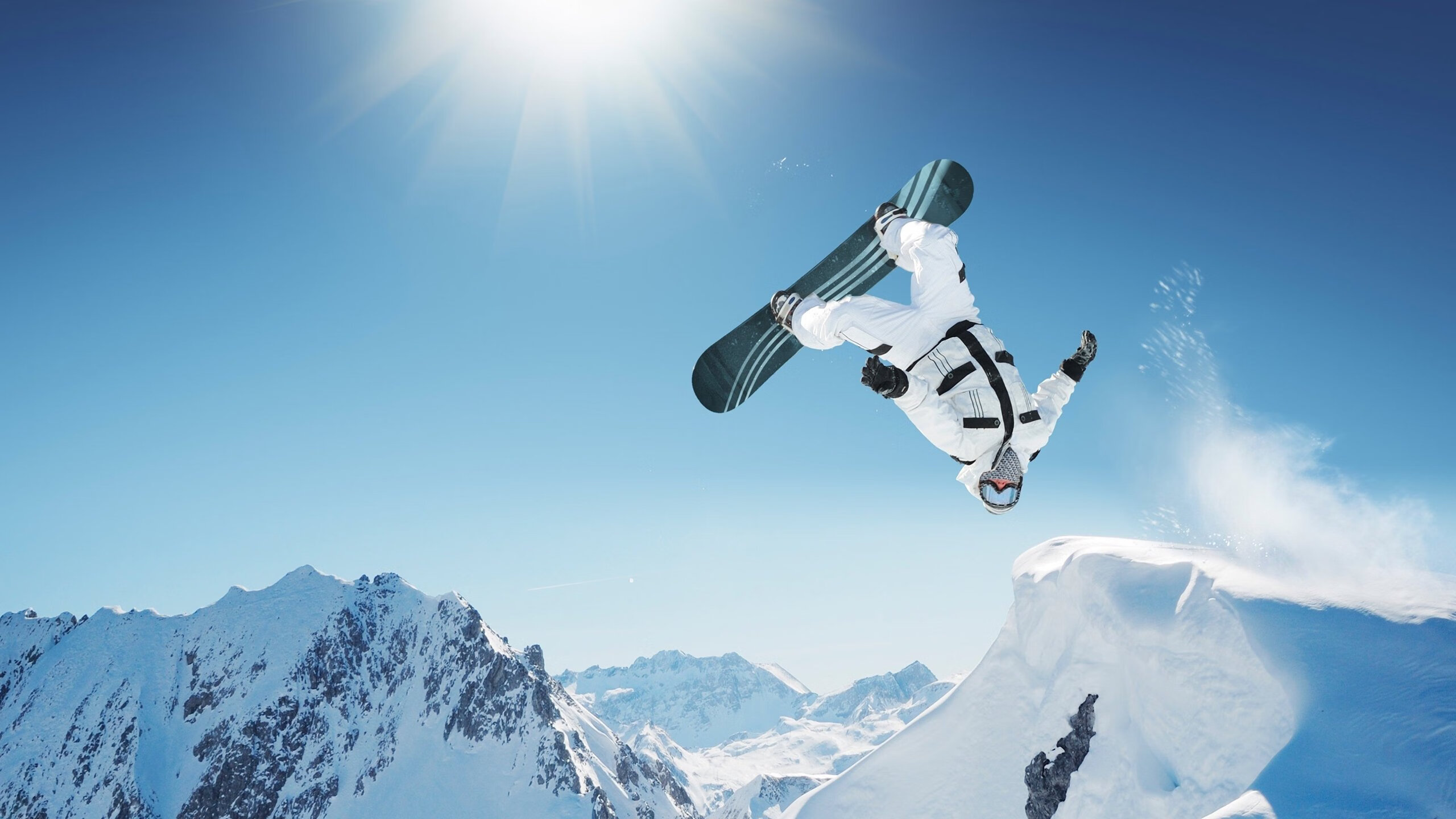 赛道上的双重风暴,红牛二队崛起与维斯塔潘的统治时刻